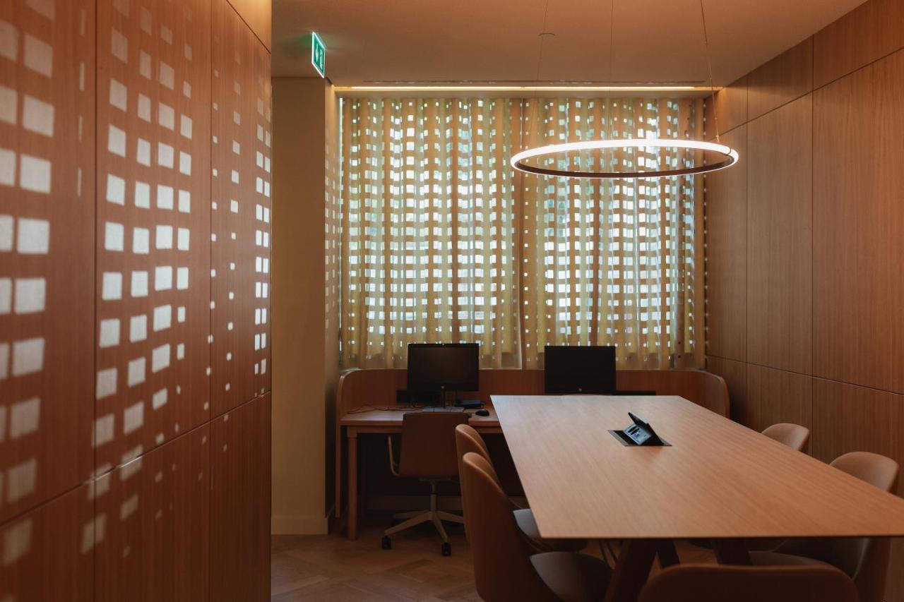 Lumen Hotel & The Lisbon Light Show Luaran gambar