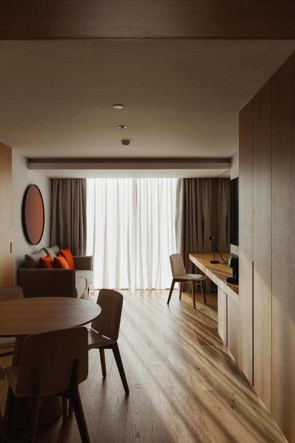 Lumen Hotel & The Lisbon Light Show Luaran gambar